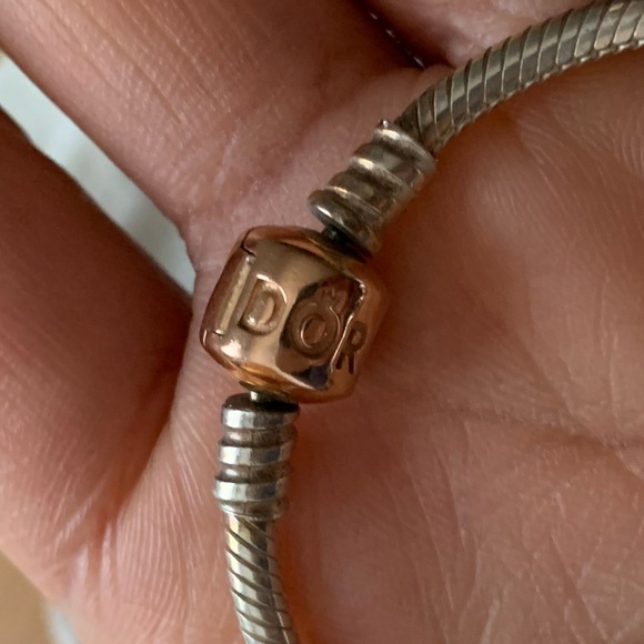 Retired Pandora Rose Clasp Bracelet Barrel Clasp w 9 Disney Lilo & Stitch Charms - Picture 9 of 11